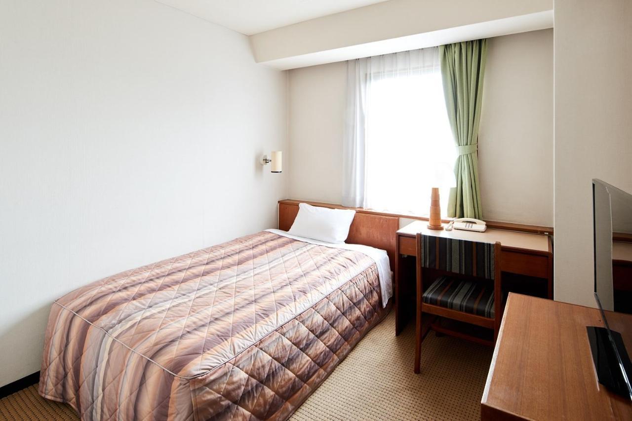 פוצ'ו Marroad Inn Tokyo מראה חיצוני תמונה