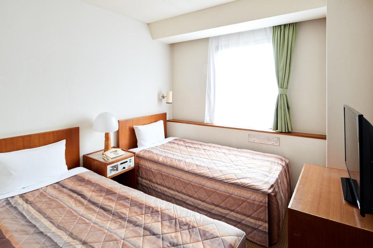 פוצ'ו Marroad Inn Tokyo מראה חיצוני תמונה